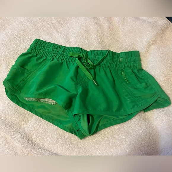 Rip Curl green board shorts - Picture 1 of 3